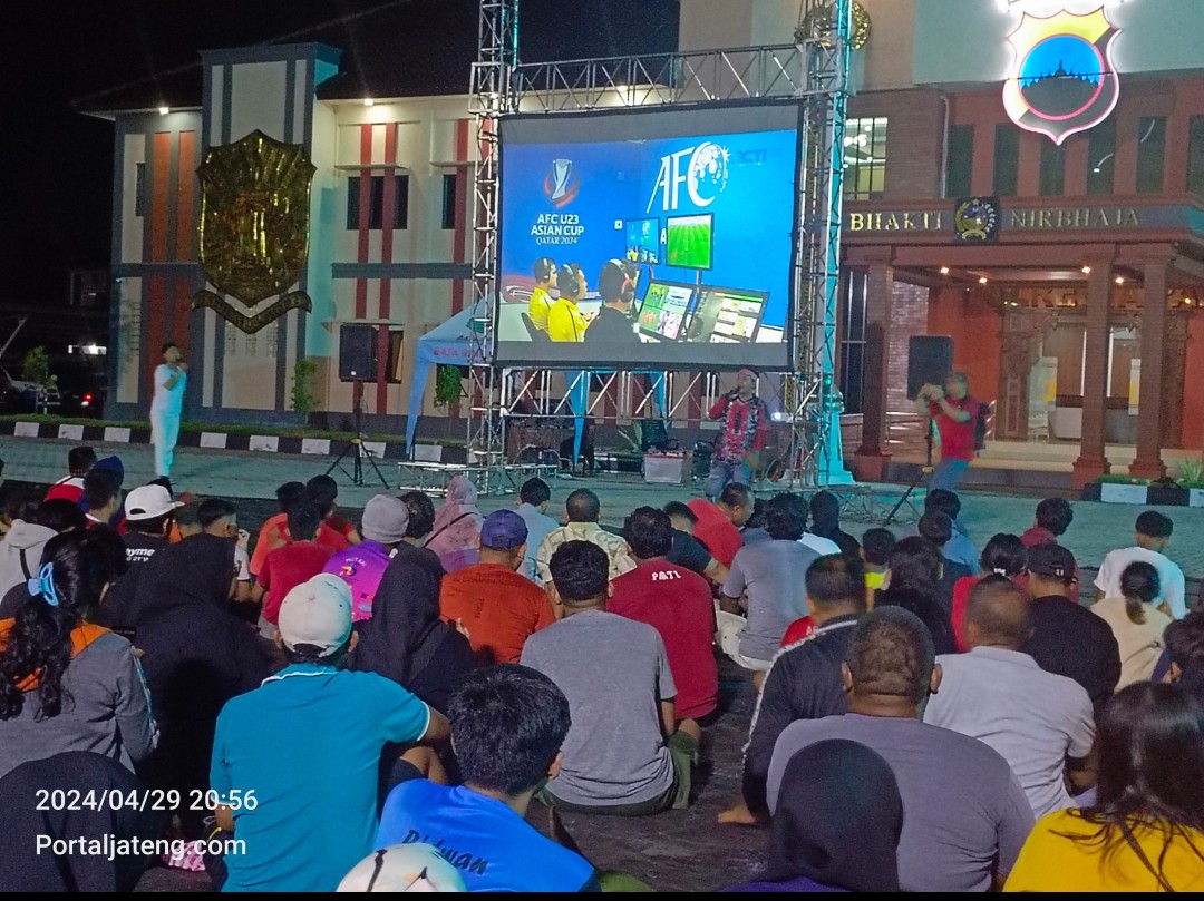 Ribuan Penonton Padati Polresta Pati Nobar Timnas Indonesia Vs Uzbekistan