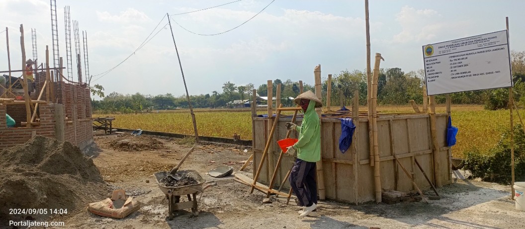 DPUTR Pati Bangun Mushola di Kawasan Wisata Syekh Jangkung