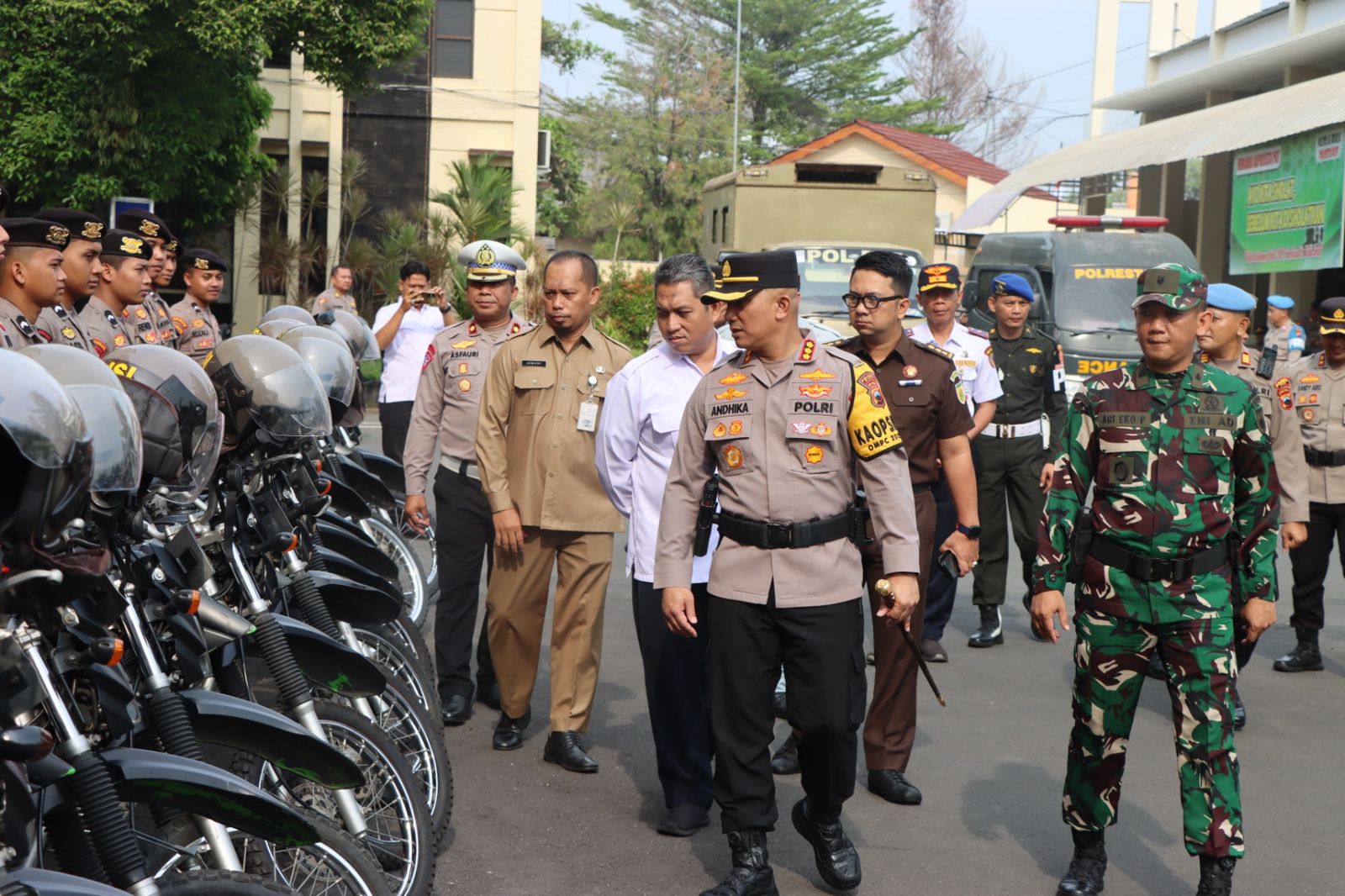 Kapolresta Pati Pimpin Langsung Apel Gelar Pasukan Operasi Zebra Candi 2024