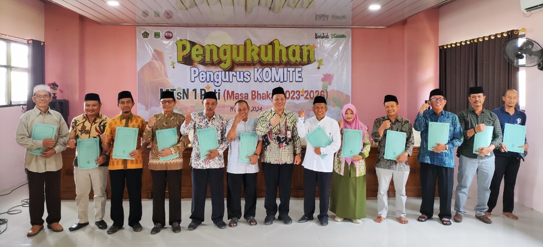 Perkuat Sinergitas Layanan: MTsN 1 Pati Resmi Lantik Pengurus Komite Baru